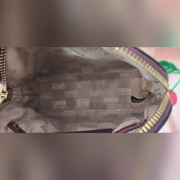 Michael Kors Purple Paisley Makeup Bag - Picture 12 of 12